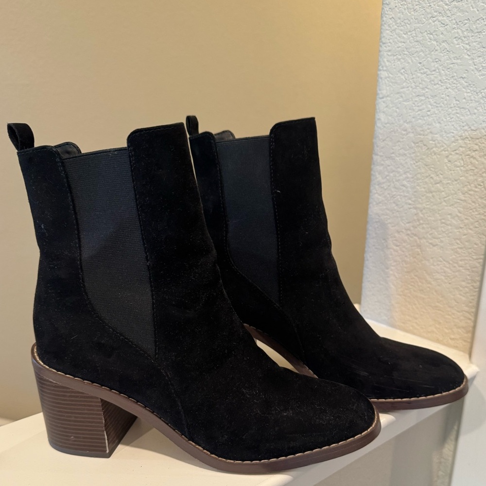 Black Suede Ankle Boots with Block Heel